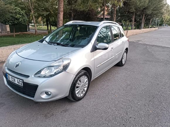 Aciliyetten fiyat düşürüldü! Clio(3) 1.6 Grandtour Extreme 2011 Model