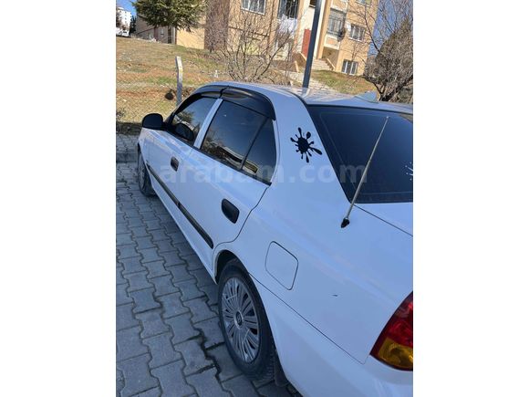 Sahibinden Hyundai Accent 1.5 CRDi Admire 2005 Model Elazığ