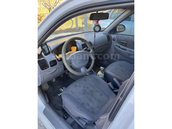 Sahibinden Hyundai Accent 1.5 CRDi Admire 2005 Model Elazığ