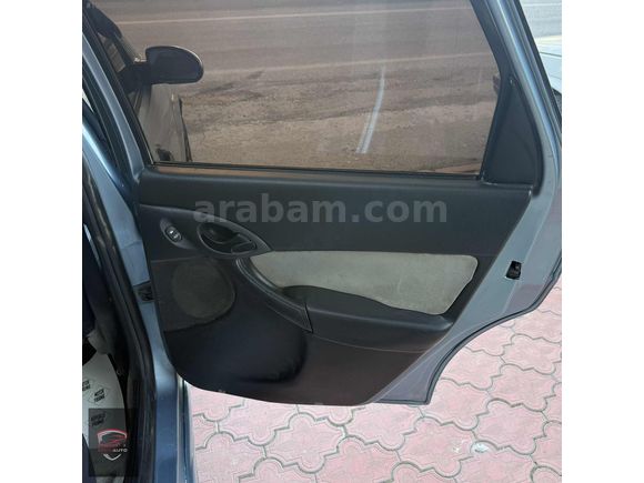 ERZİN AUTO'DAN 2004 MODEL FOCUS 1.6 GHİA BAKIMLI MASRAFSIZ