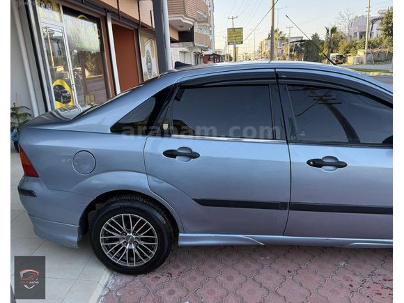 ERZİN AUTO'DAN 2004 MODEL FOCUS 1.6 GHİA BAKIMLI MASRAFSIZ