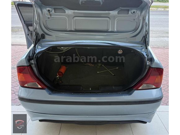 ERZİN AUTO'DAN 2004 MODEL FOCUS 1.6 GHİA BAKIMLI MASRAFSIZ