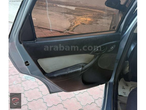 ERZİN AUTO'DAN 2004 MODEL FOCUS 1.6 GHİA BAKIMLI MASRAFSIZ