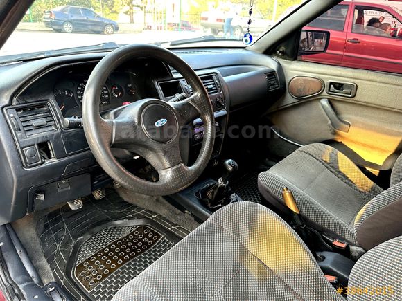 VFK ' DAN FORD ESCORT 1.6 CLX 1995 MODEL KARTA 12 TAKSİT ! ! !