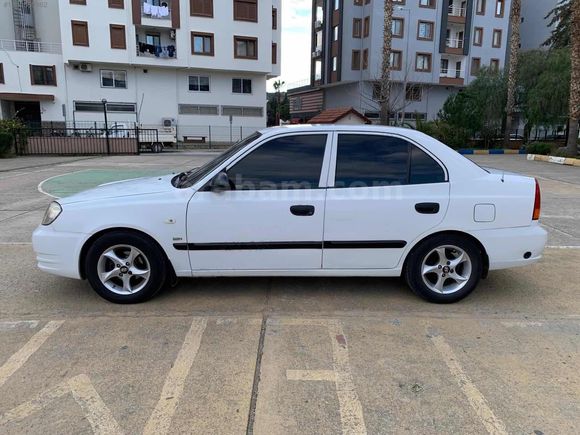 2004 MODEL HYUNDAİ BENZİN LPG 4 SİLİNDİR