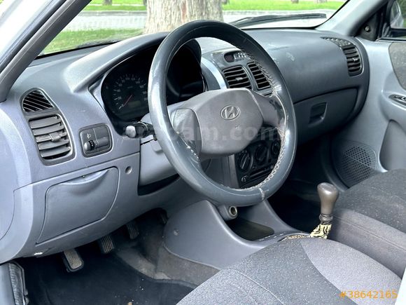 KLİMALI HYUNDAİ ACCENT 1.5 CRDİ ADMİRE 2003 MODEL ! ! !