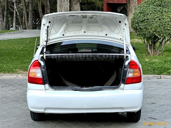 KLİMALI HYUNDAİ ACCENT 1.5 CRDİ ADMİRE 2003 MODEL ! ! !