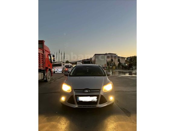 Sahibinden Ford Focus 1.6 Ti-VCT Trend X 2012 Model  144.000 km Gri (metalik)