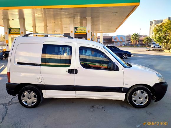 ÇİFT SÜRGÜLÜ CİTROEN BERLINGO 1.9 D 2006 MODEL KARTA 12 TAKSİT !