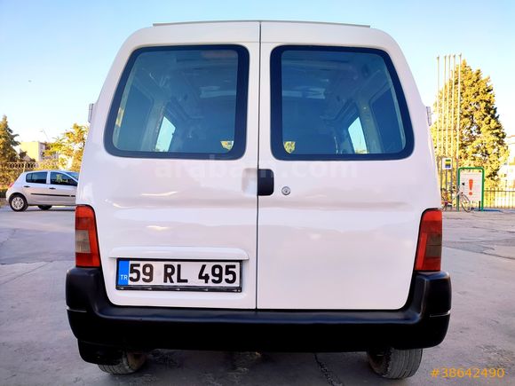 ÇİFT SÜRGÜLÜ CİTROEN BERLINGO 1.9 D 2006 MODEL KARTA 12 TAKSİT !