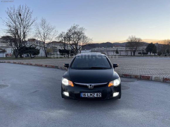 DALYAN OTOMOTİVDEN MÜKEMMEL TEMİZLİKTE HONDA CIVIC FD6