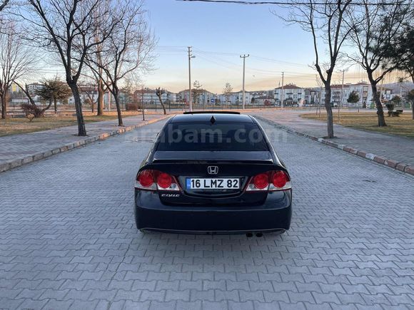 DALYAN OTOMOTİVDEN MÜKEMMEL TEMİZLİKTE HONDA CIVIC FD6