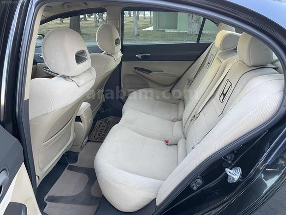 DALYAN OTOMOTİVDEN MÜKEMMEL TEMİZLİKTE HONDA CIVIC FD6