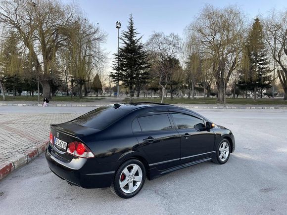 DALYAN OTOMOTİVDEN MÜKEMMEL TEMİZLİKTE HONDA CIVIC FD6