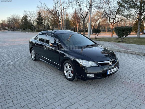 DALYAN OTOMOTİVDEN MÜKEMMEL TEMİZLİKTE HONDA CIVIC FD6
