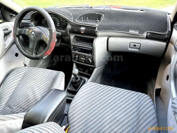 TEMİZ BAKIMLI OPEL ASTRA 1.4 GL 1996 MODEL KARTA 12 TAKSİTLE ! !