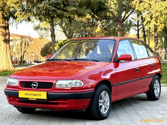 TEMİZ BAKIMLI OPEL ASTRA 1.4 GL 1996 MODEL KARTA 12 TAKSİTLE ! !
