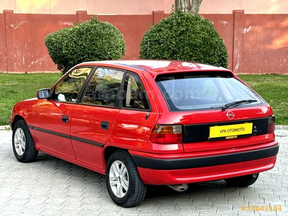TEMİZ BAKIMLI OPEL ASTRA 1.4 GL 1996 MODEL KARTA 12 TAKSİTLE ! !