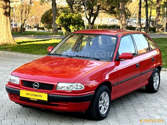 TEMİZ BAKIMLI OPEL ASTRA 1.4 GL 1996 MODEL KARTA 12 TAKSİTLE ! !