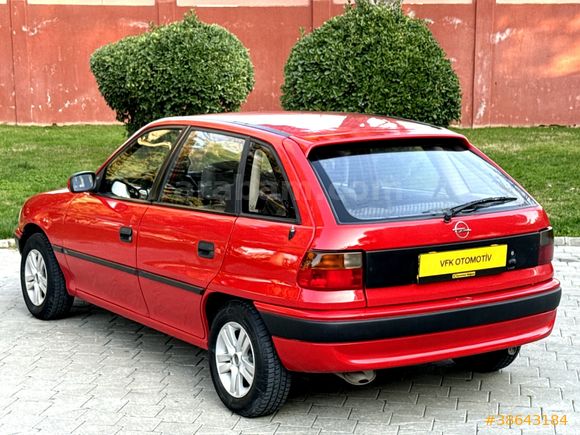 TEMİZ BAKIMLI OPEL ASTRA 1.4 GL 1996 MODEL KARTA 12 TAKSİTLE ! !