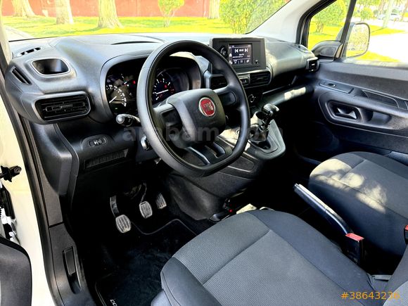 56.000 KM KLİMALI HATASIZ FİAT DOBLO 1.5 BLUEHDI 2023 MODEL ! !