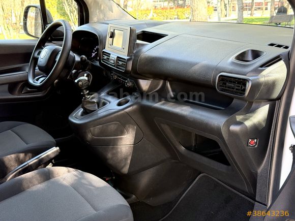 56.000 KM KLİMALI HATASIZ FİAT DOBLO 1.5 BLUEHDI 2023 MODEL ! !