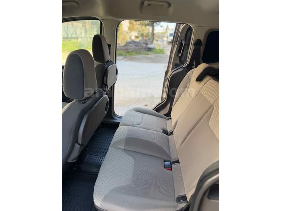 2014 Ford Tourneo Courier 1.6 TDCi Titanium 
