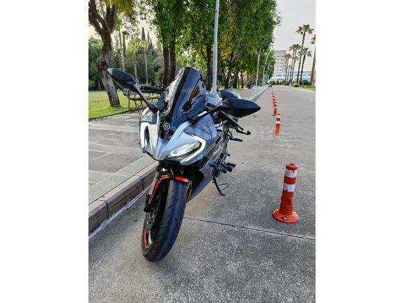 Sahibinden CFmoto 250SR
