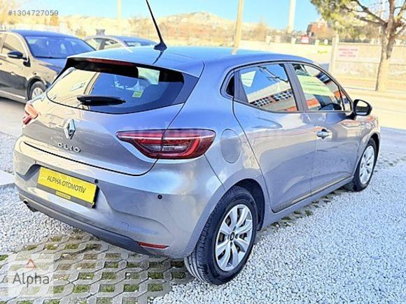 Değişensiz Tramersiz 2023 çıkışlı Otomatik Clio(K.k12Taksit)