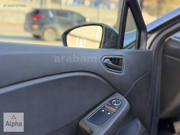 Değişensiz Tramersiz 2023 çıkışlı Otomatik Clio(K.k12Taksit)