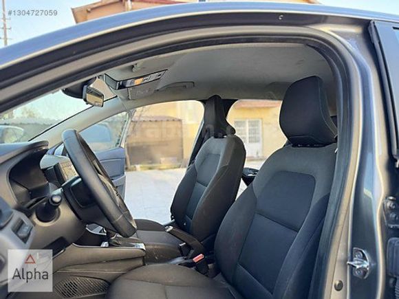 Değişensiz Tramersiz 2023 çıkışlı Otomatik Clio(K.k12Taksit)