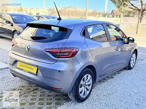 Değişensiz Tramersiz 2023 çıkışlı Otomatik Clio(K.k12Taksit)