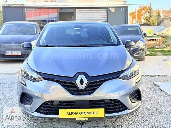 Değişensiz Tramersiz 2023 çıkışlı Otomatik Clio(K.k12Taksit)