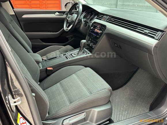 WW PASSAT 1.5TSİ 2020 MODEL 165BİNDE DEĞİŞENSİZ BAKIMLI TEMİZ