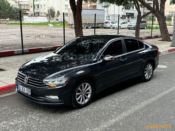 WW PASSAT 1.5TSİ 2020 MODEL 165BİNDE DEĞİŞENSİZ BAKIMLI TEMİZ