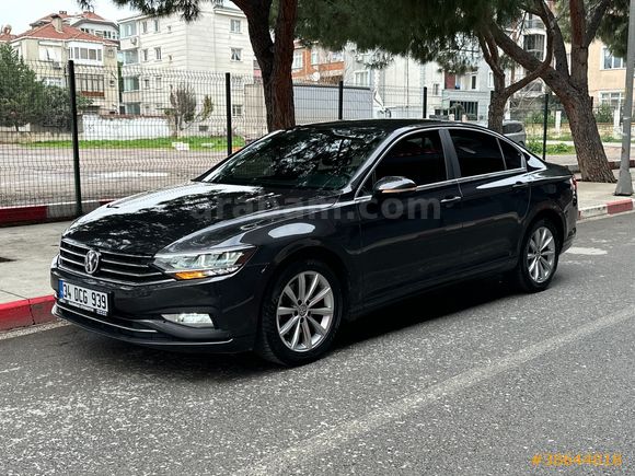 WW PASSAT 1.5TSİ 2020 MODEL 165BİNDE DEĞİŞENSİZ BAKIMLI TEMİZ