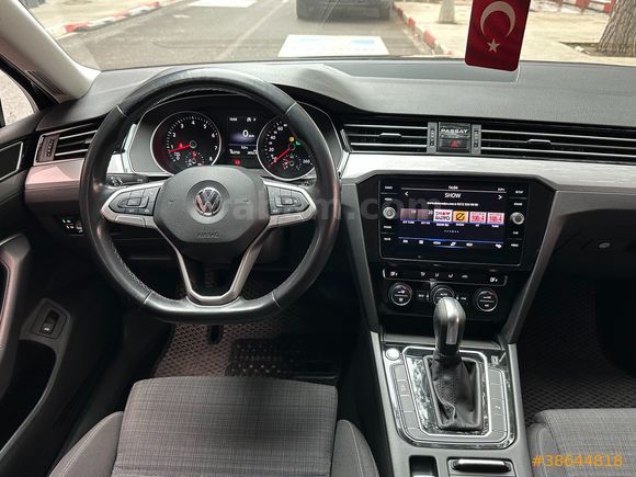WW PASSAT 1.5TSİ 2020 MODEL 165BİNDE DEĞİŞENSİZ BAKIMLI TEMİZ