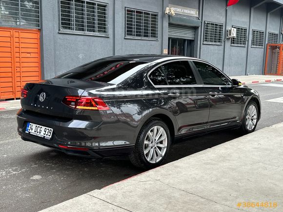 WW PASSAT 1.5TSİ 2020 MODEL 165BİNDE DEĞİŞENSİZ BAKIMLI TEMİZ