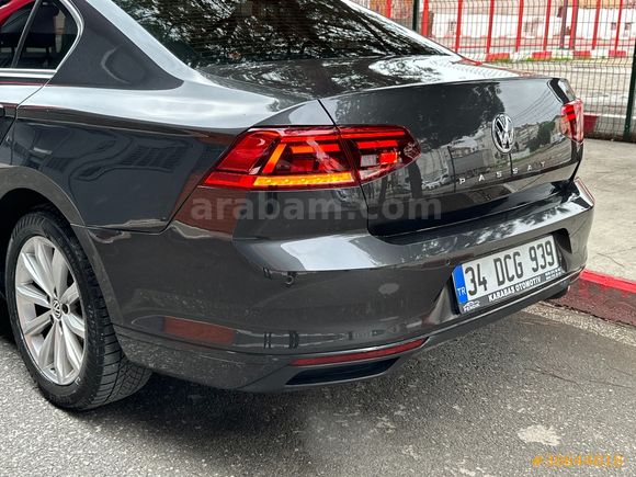 WW PASSAT 1.5TSİ 2020 MODEL 165BİNDE DEĞİŞENSİZ BAKIMLI TEMİZ