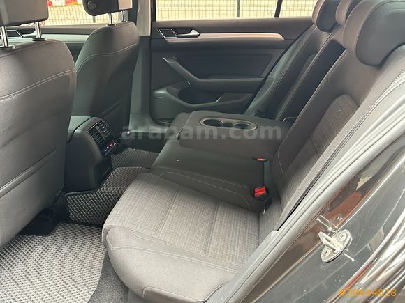 WW PASSAT 1.5TSİ 2020 MODEL 165BİNDE DEĞİŞENSİZ BAKIMLI TEMİZ