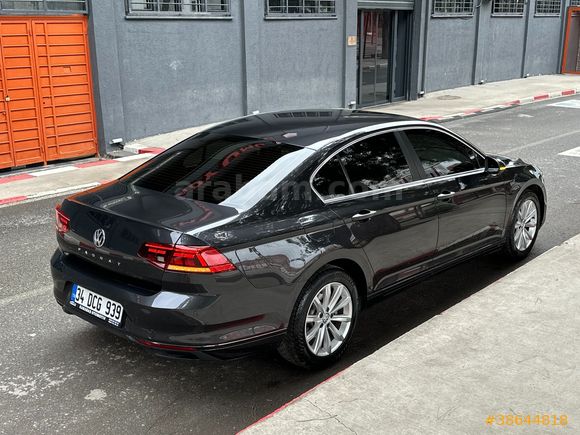 WW PASSAT 1.5TSİ 2020 MODEL 165BİNDE DEĞİŞENSİZ BAKIMLI TEMİZ