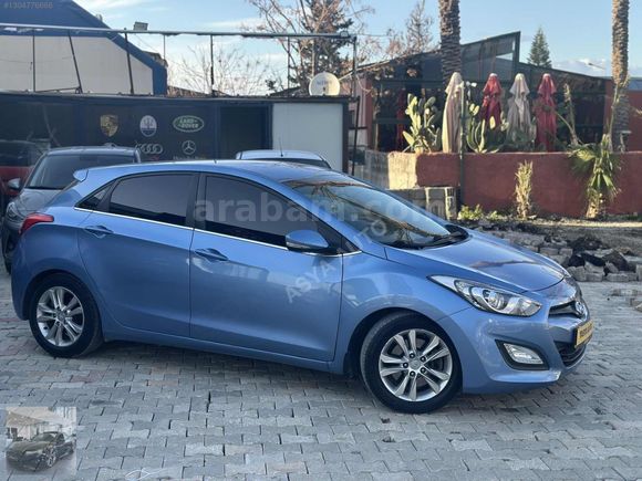 2013 FULL BAKIMLI TEMİZ DEĞİŞENSİZ HYUNDAİ İ30 STYLE