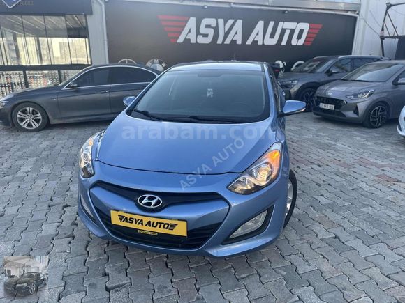 2013 FULL BAKIMLI TEMİZ DEĞİŞENSİZ HYUNDAİ İ30 STYLE