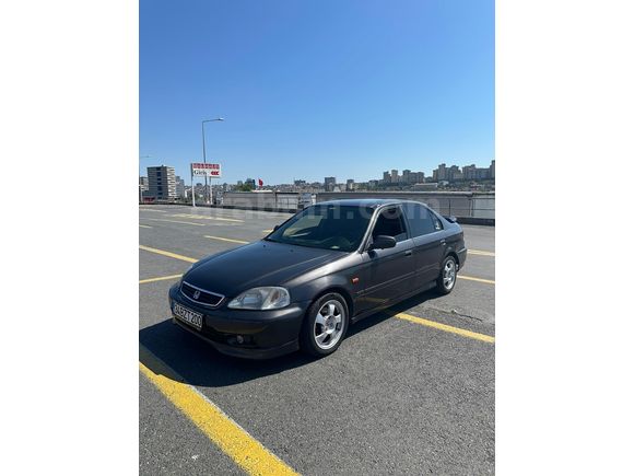 Honda Civic 1.6 i ES 1999 Model