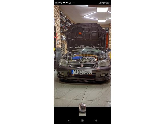 Honda Civic 1.6 i ES 1999 Model