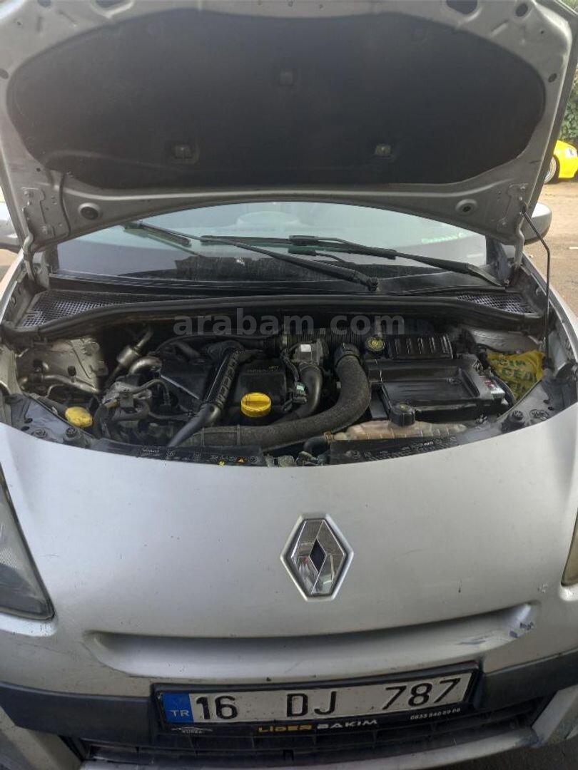 Sahibinden Renault Clio 1.5 dCi Extreme Edition 2012 Model İstanbul 254.000 km Gri (Gümüş) 3