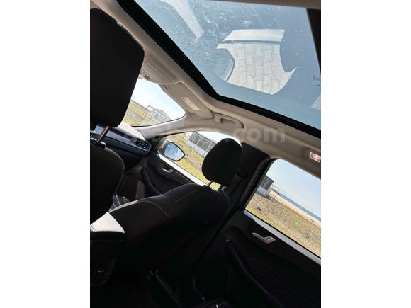 Sahibinden Ford Kuga 1.5 EcoBoost Titanium 2024 Model 