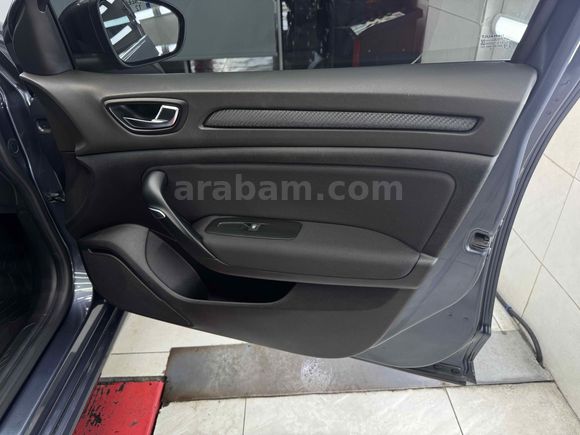Sahibinden Renault Megane 1.5 dCi Touch 2018 Model 