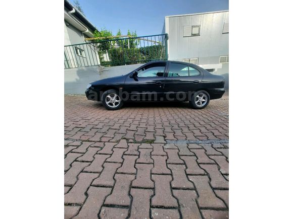 Sahibinden Renault Megane 1.6 RTE 1999 Model