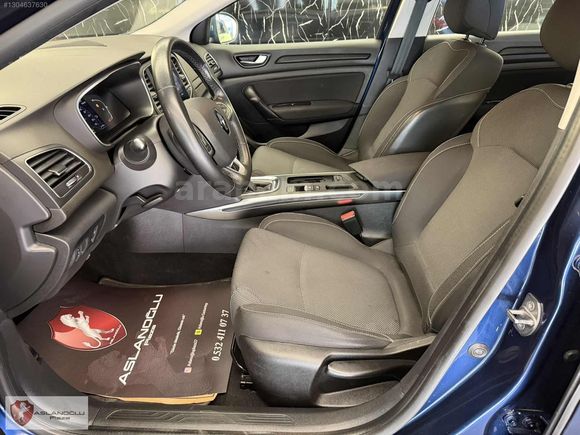 ASLANOĞLU PLAZA'DAN 2023 RENAULT MEGANE 1.3 TCE TOUCH